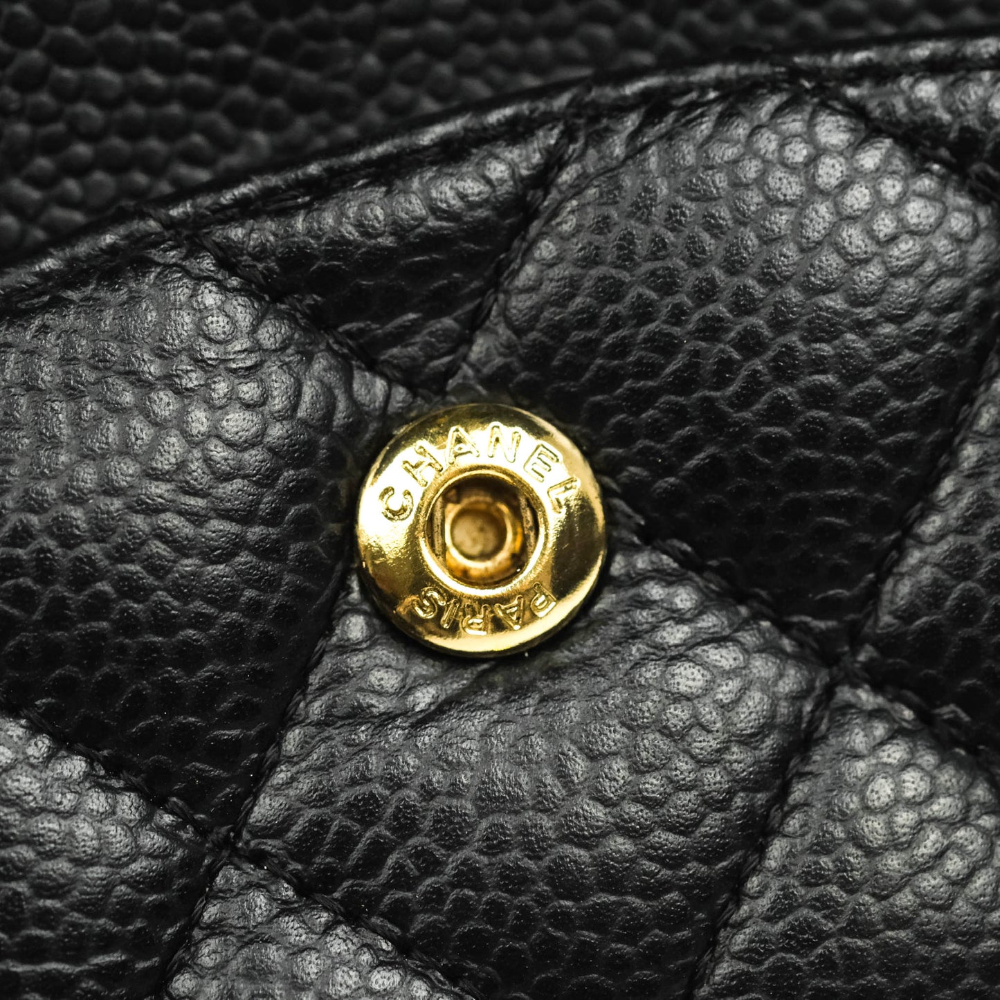 Chanel Vintage Classic M/L Medium Flap Quilted Black Caviar 24K Gold Hardware