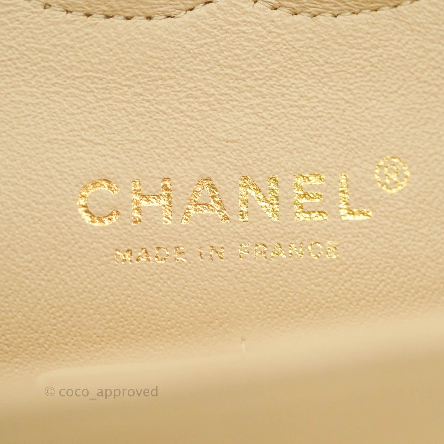 Chanel Classic M/L Medium Flap Quilted Beige Lambskin Gold Hardware