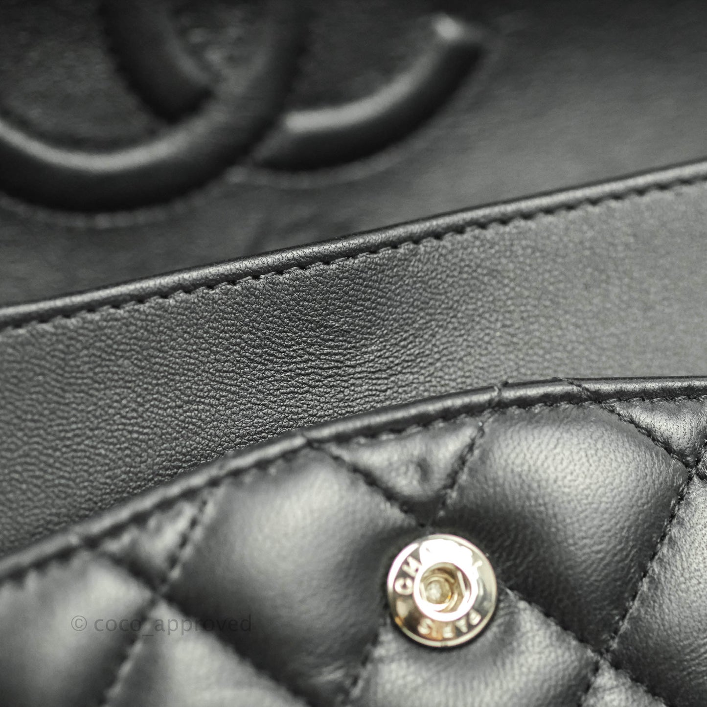 Chanel Classic Quilted M/L Medium Double Flap So Black Lambskin