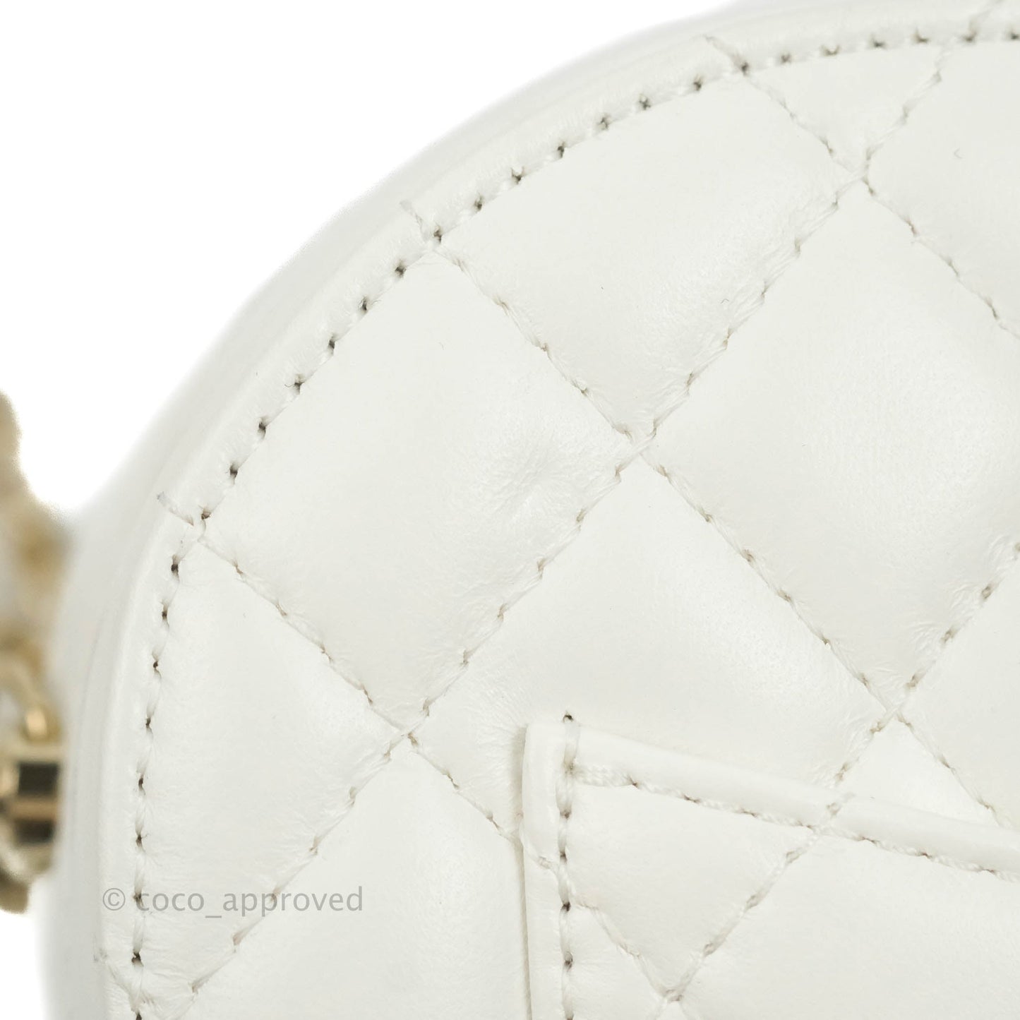 Chanel Large Heart Bag White Lambskin Gold Hardware 22S