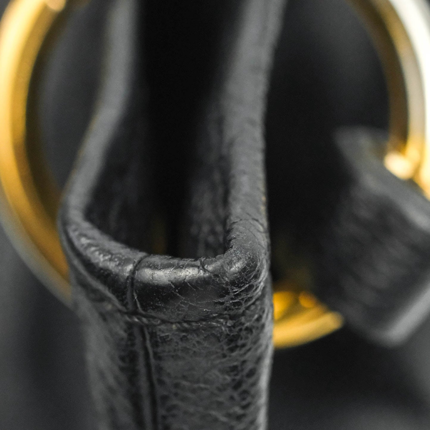 Louis Vuitton Artsy Monogram Empreinte MM Black