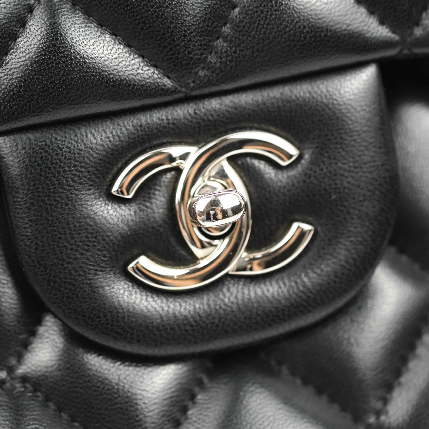 Chanel Jumbo Double Flap Black Lambskin Silver Hardware⁣⁣