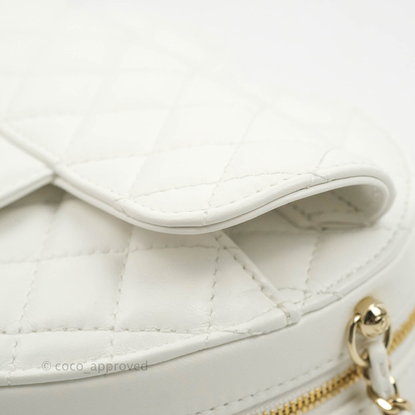 Chanel Large Heart Bag White Lambskin Gold Hardware 22S