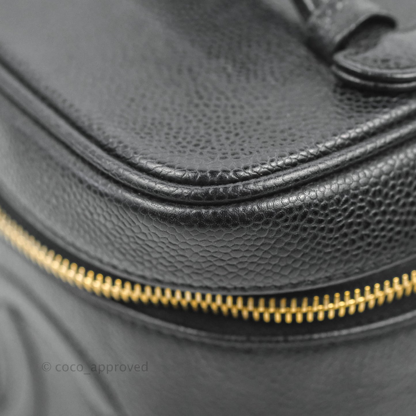 Chanel Vintage Vanity Case Black Caviar Gold Hardware