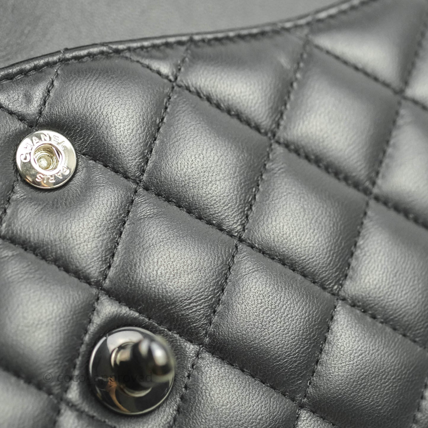 Chanel Classic Quilted M/L Medium Double Flap So Black Lambskin