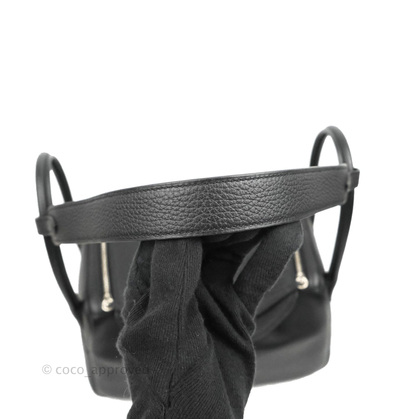 Hermès Lindy 26 Black Clemence Silver Hardware