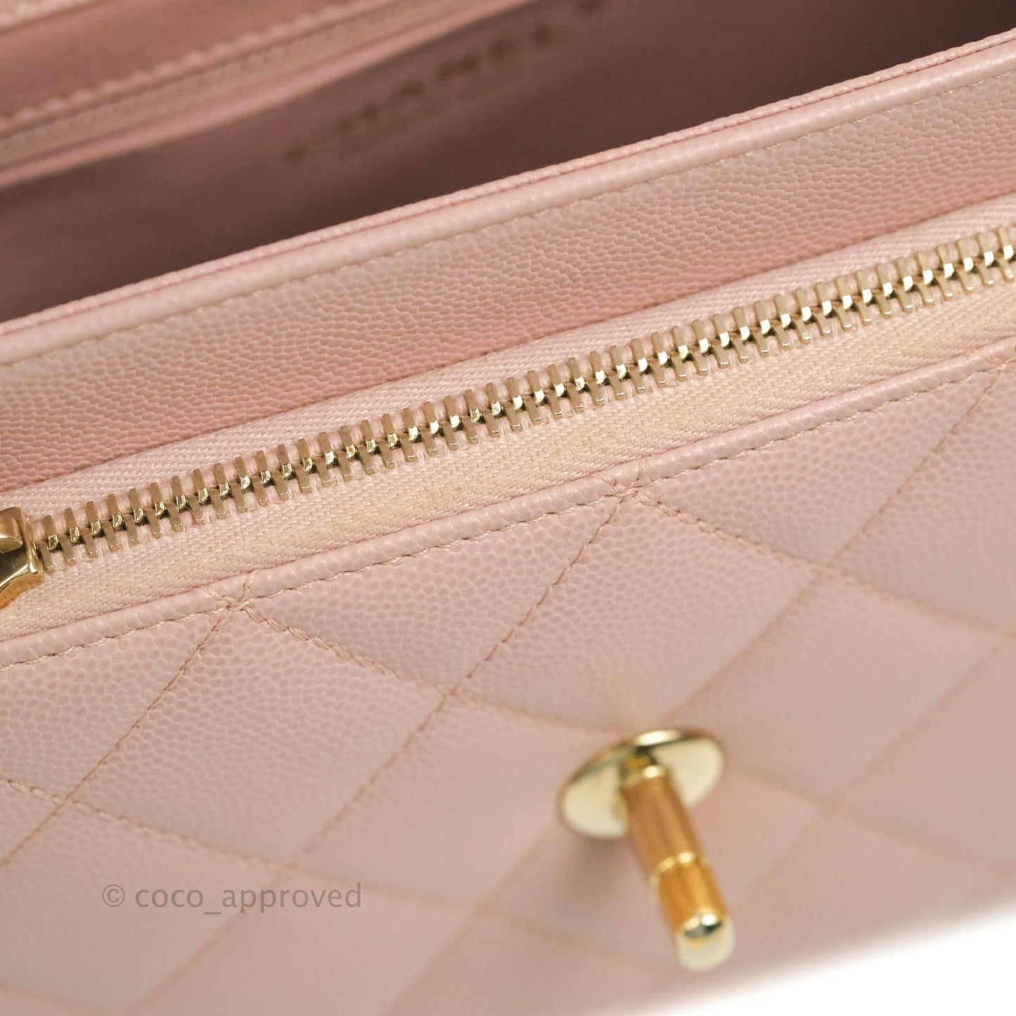 Chanel Quilted Medium Business Affinity Flap Pink Caviar Gold Hardware