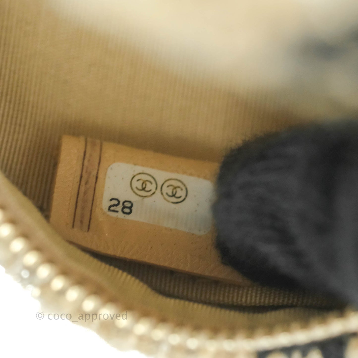Chanel 19 Houndstooth Tweed Clutch with Chain & Coin Purse Beige Black