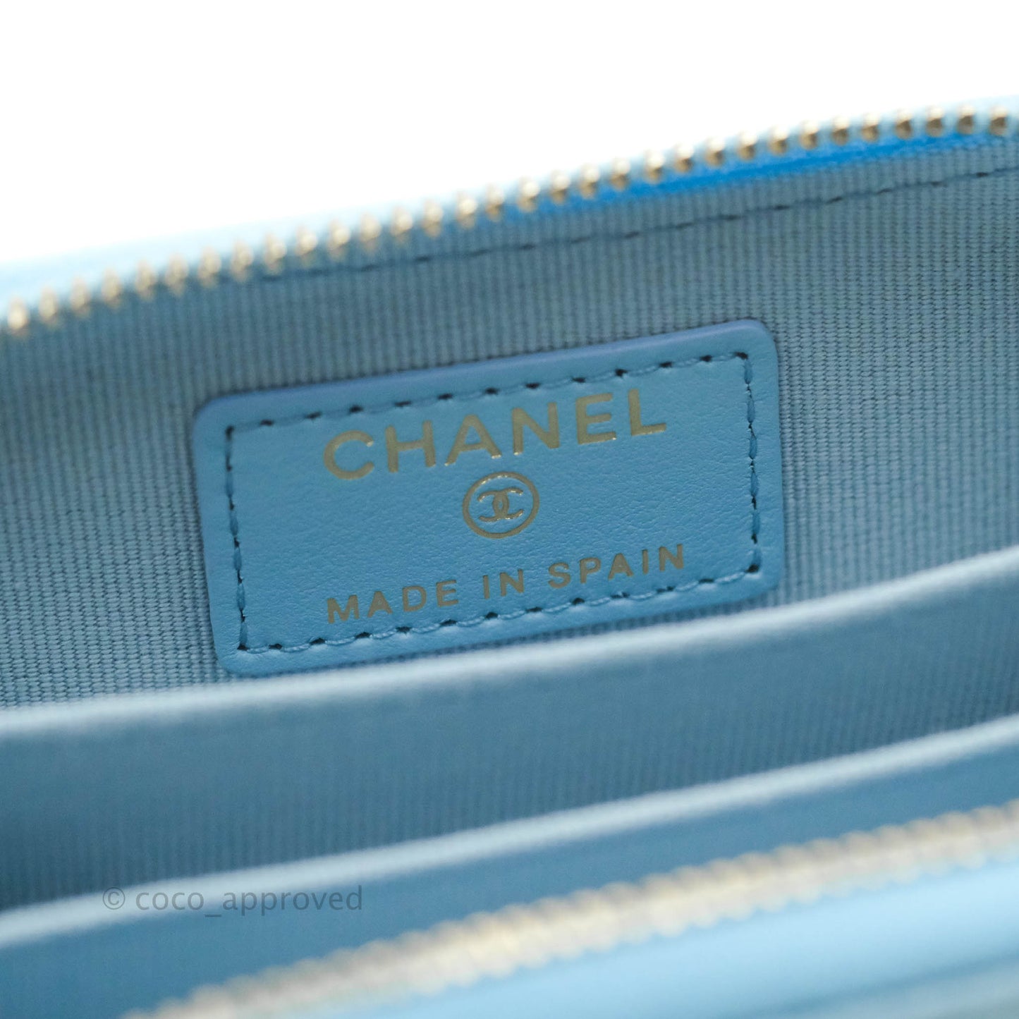 Chanel Classic Zipped Coin Purse Light Blue Caviar Gold Hardware