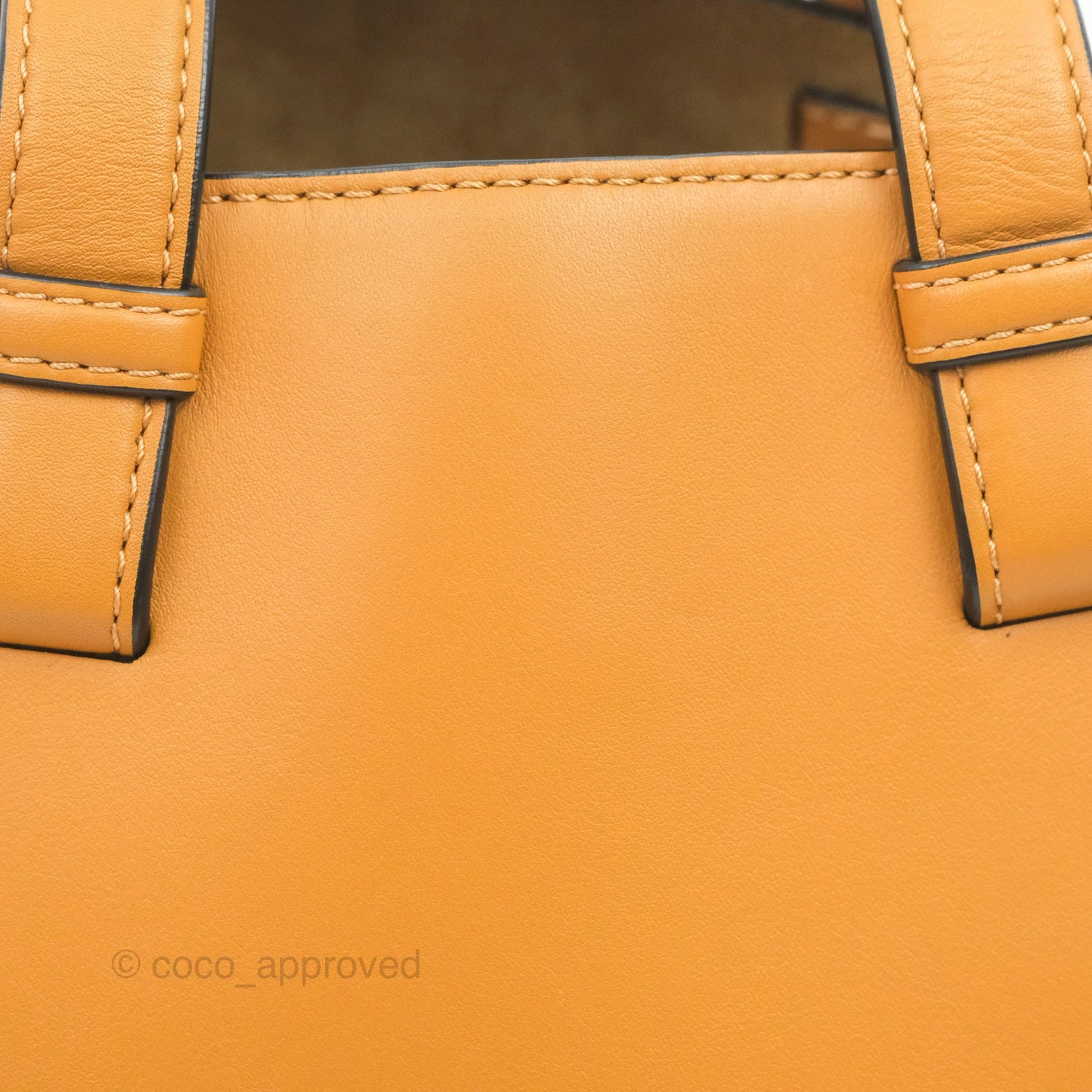Loewe Hammock Nugget Bag Warm Desert Calfskin