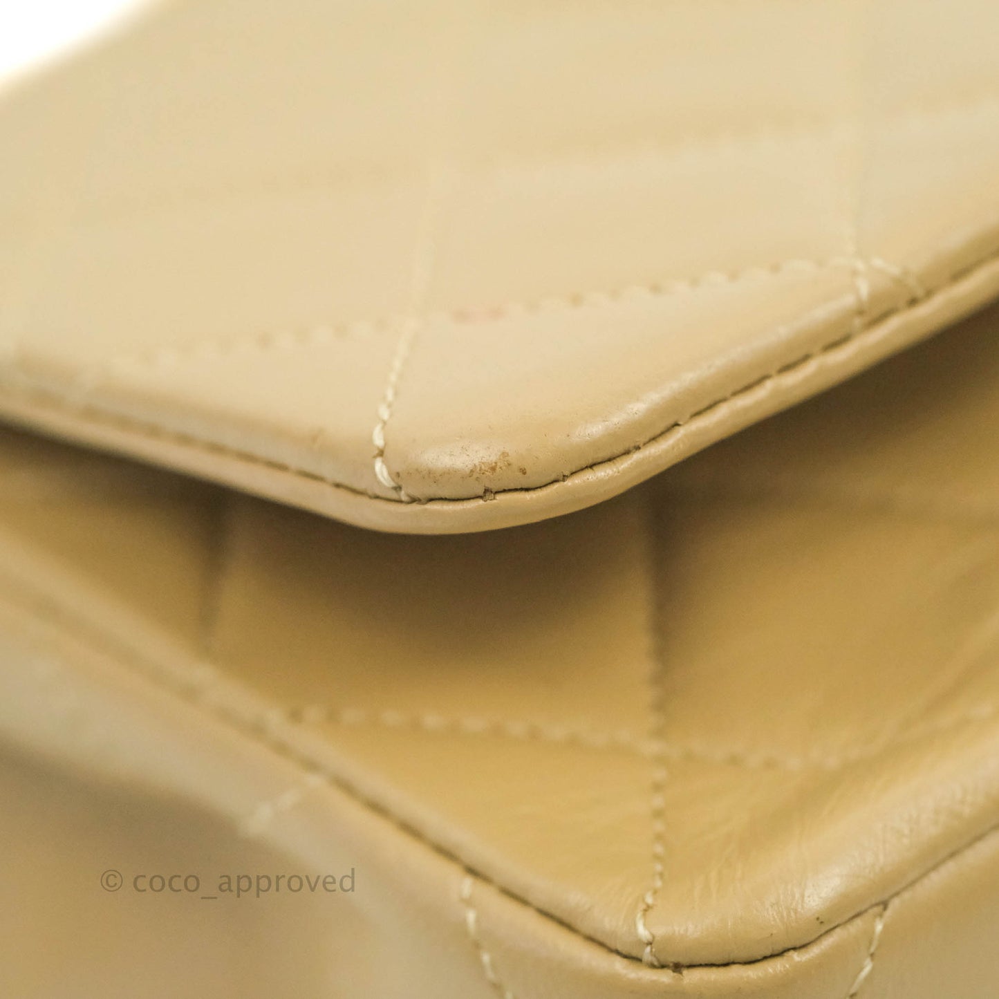 Chanel Vintage Small Single Full Flap Bag Beige Lambskin 24K Gold Hardware