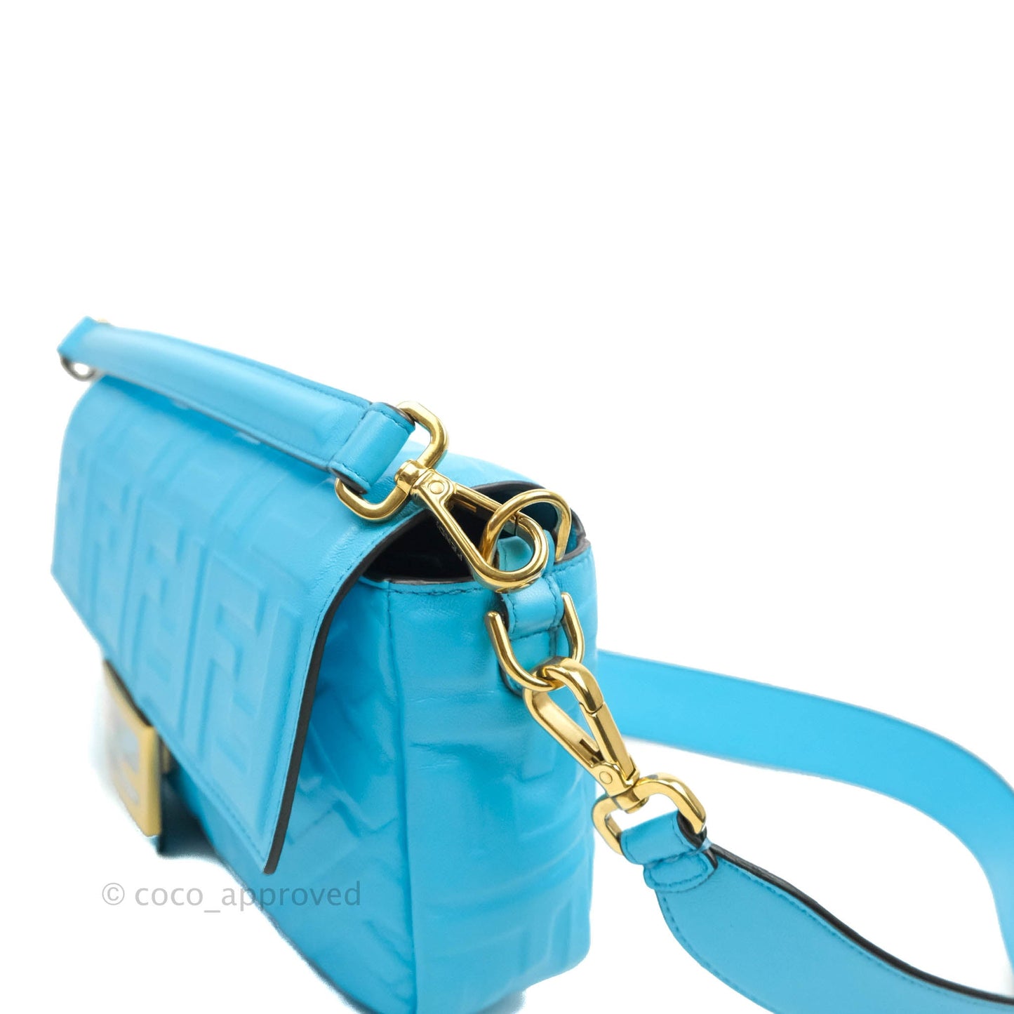 Fendi Medium Baguette Bag Blue Calfskin Gold Hardware