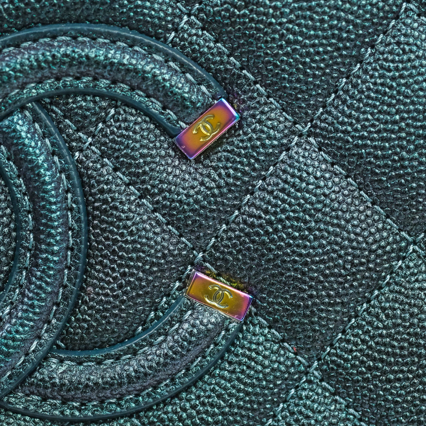 Chanel Quilted Medium CC Filigree Vanity Case Iridescent Dark Turquoise Caviar Rainbow Hardware
