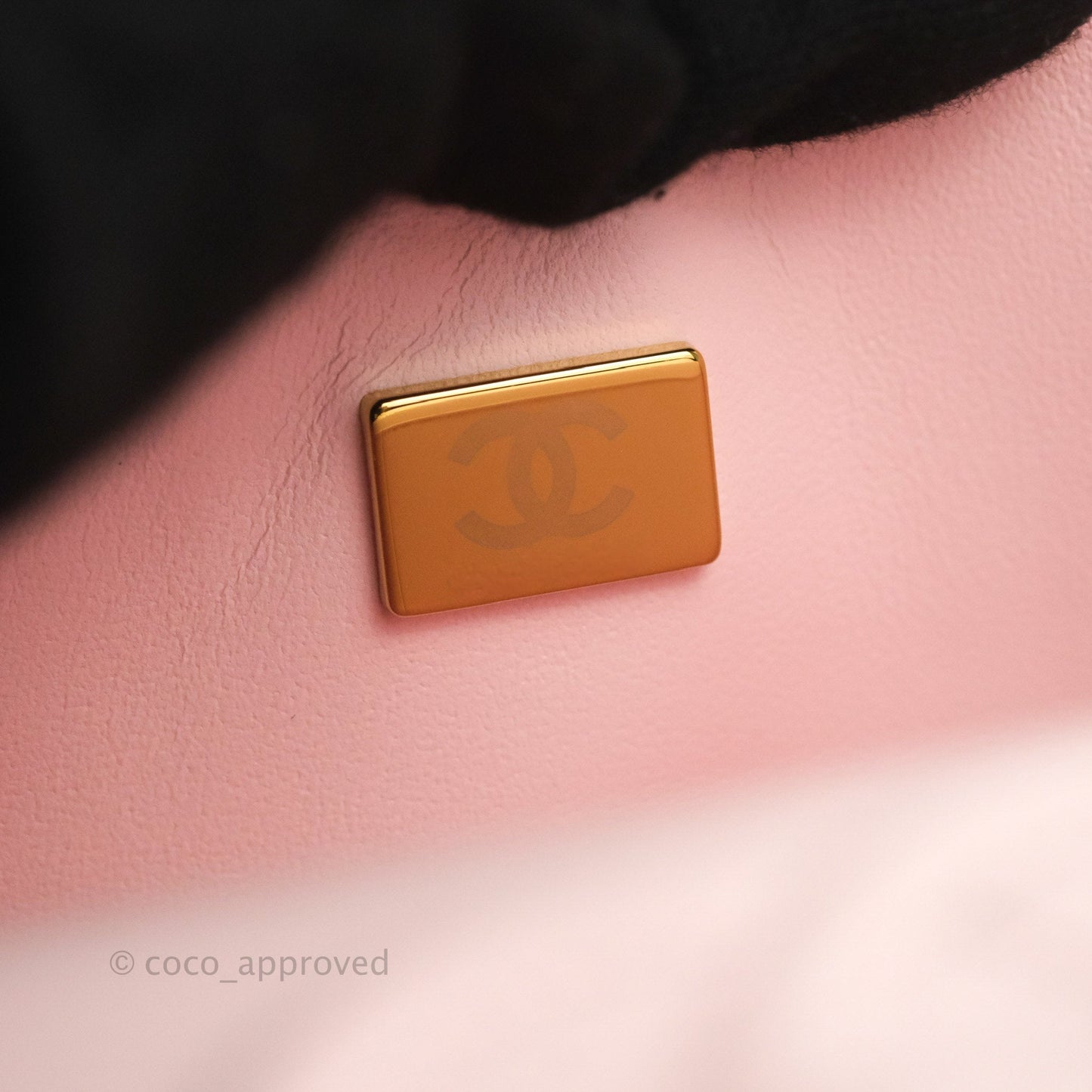 Chanel Classic Small S/M Flap Pink Caviar Gold Hardware 22S