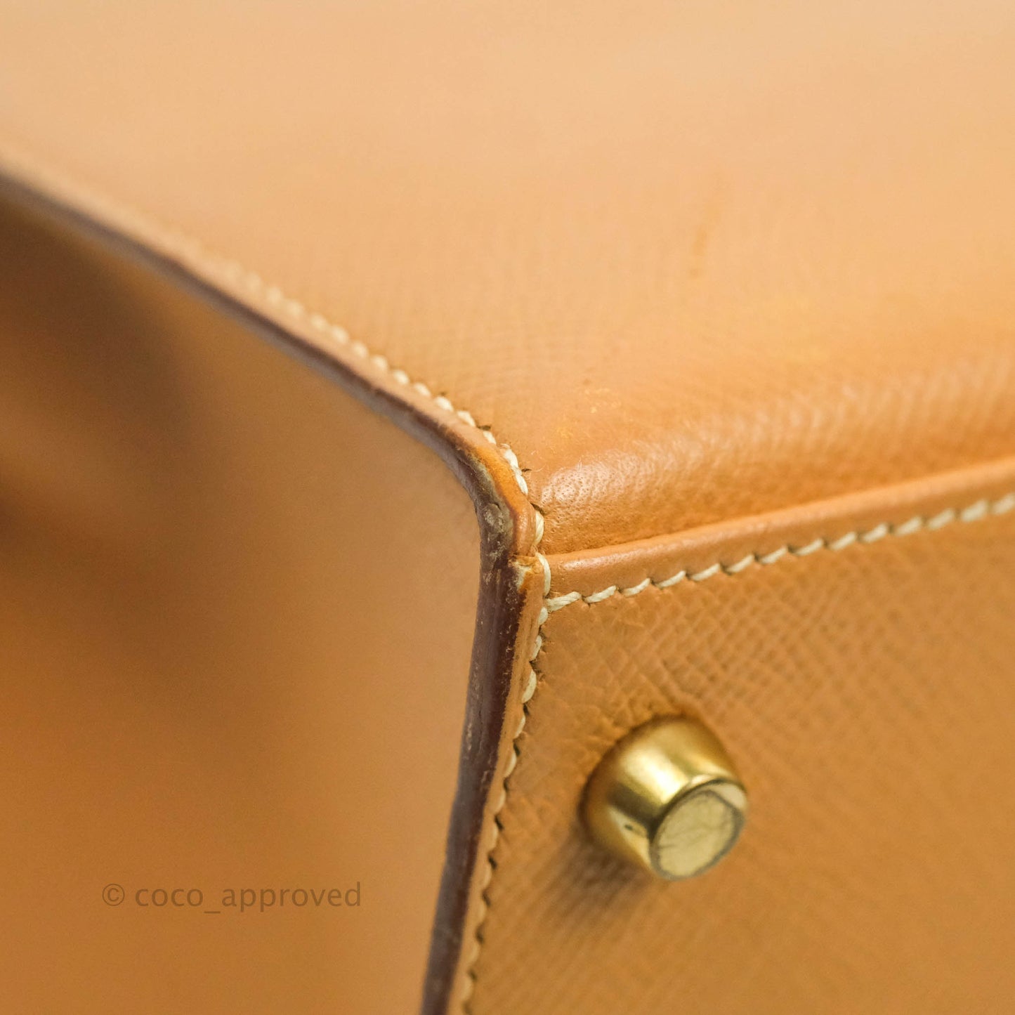 Hermès Vintage Kelly 28 Gold Natural Courchevel Sellier Gold Hardware