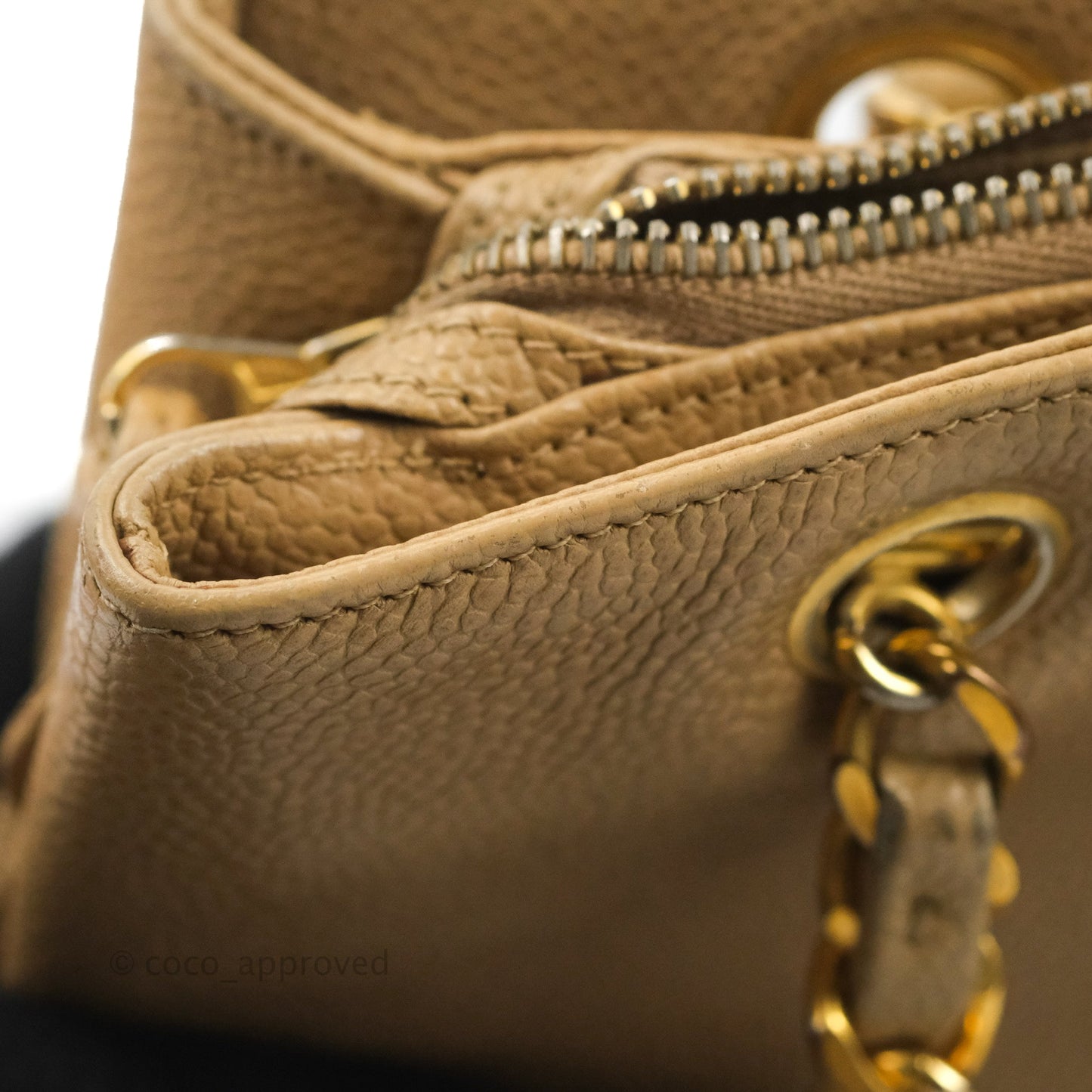 Chanel Vintage Tote Beige Caviar 24K Gold Hardware