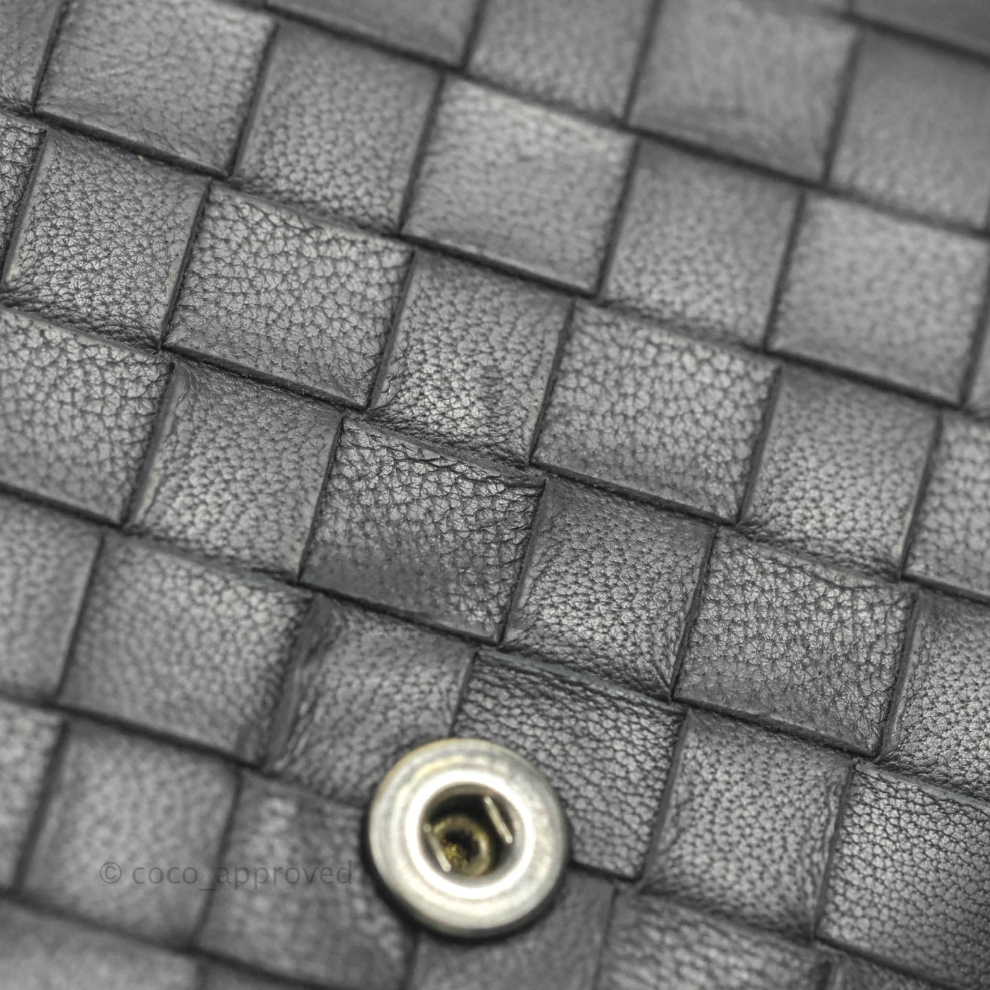 Bottega Veneta Bifold In Black Intrecciato Leather Wallet