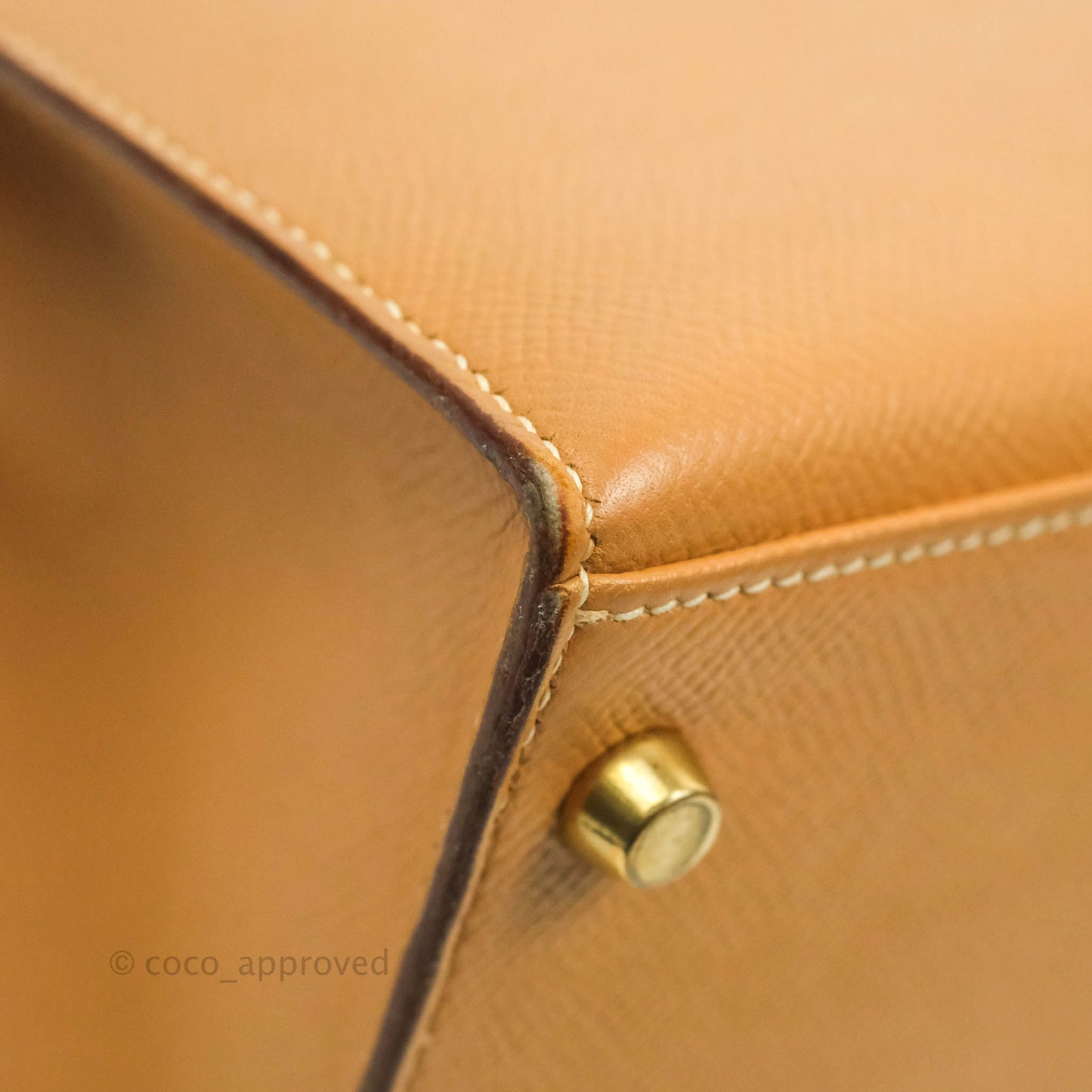 Hermès Vintage Kelly 28 Gold Natural Courchevel Sellier Gold Hardware