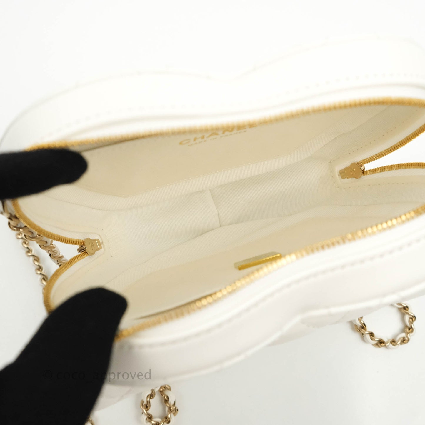 Chanel Large Heart Bag White Lambskin Gold Hardware 22S