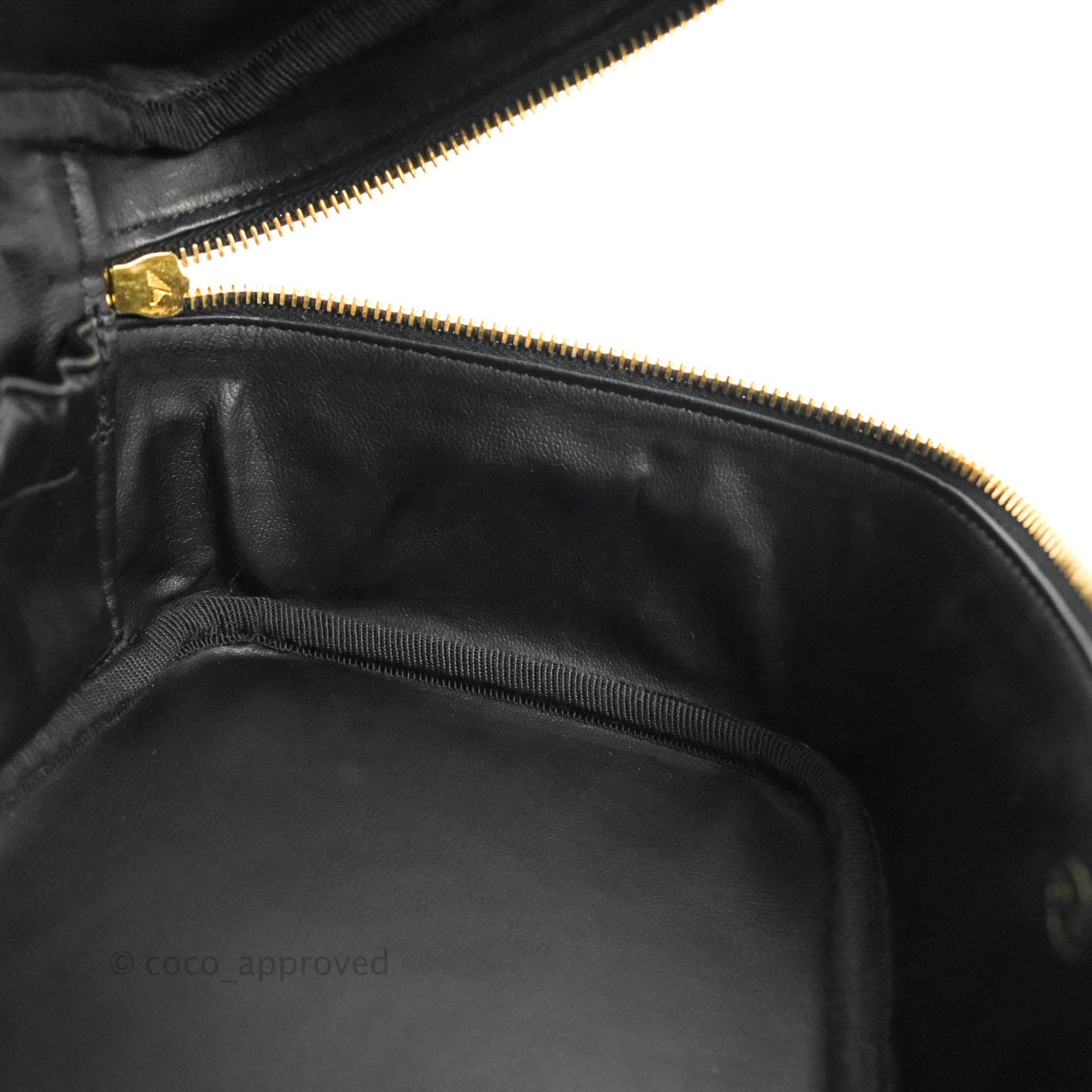Chanel Vintage Vanity Case Black Caviar Gold Hardware