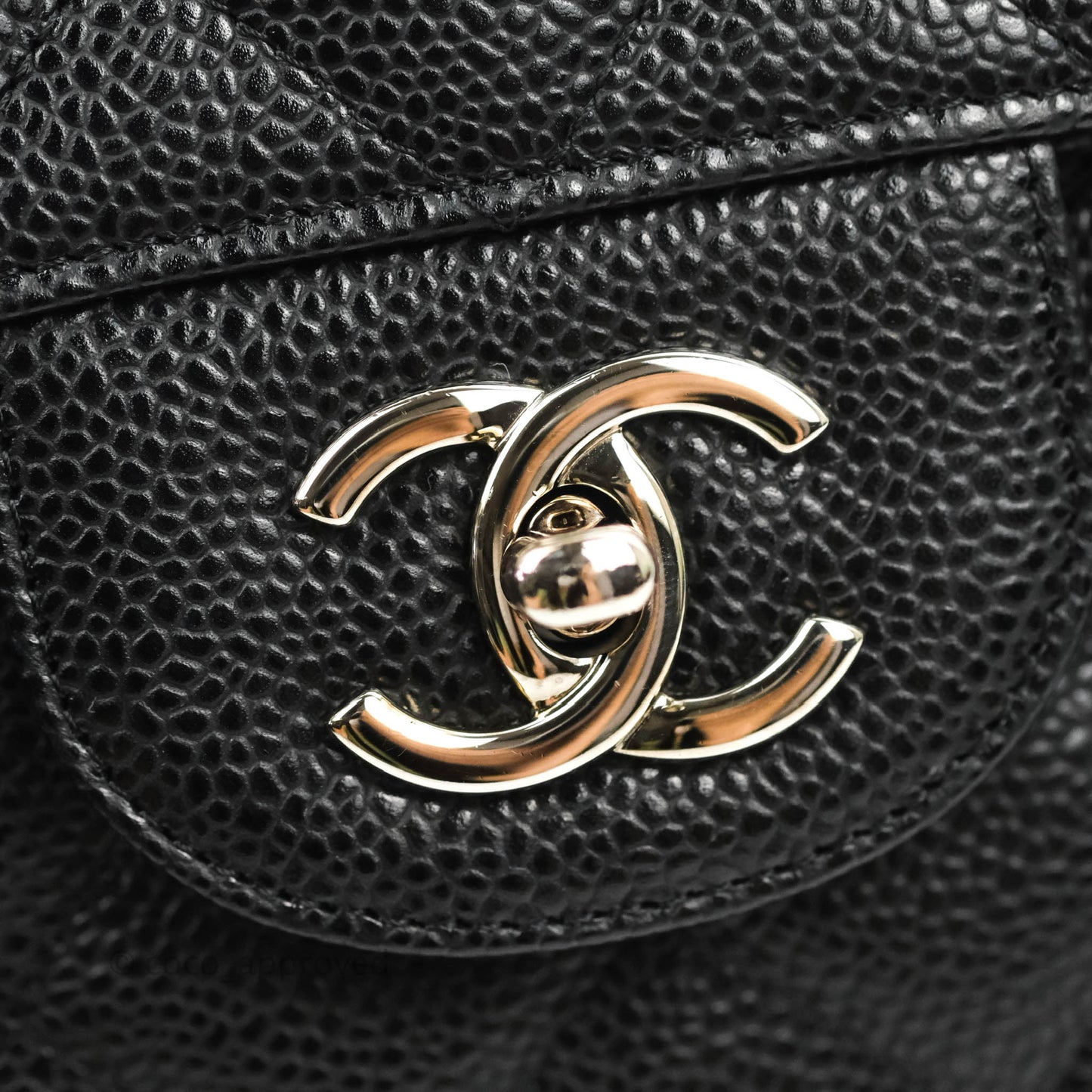 Chanel Single Flap Maxi Caviar Black Silver Hardware