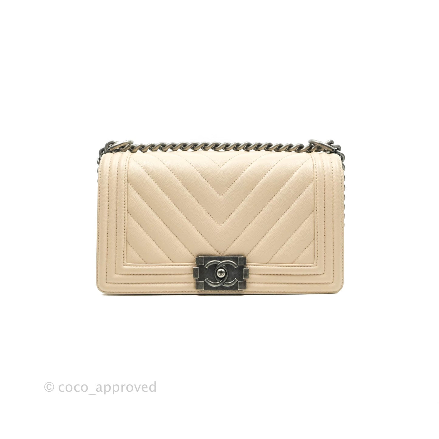 Chanel Chevron Medium Boy Light Pink Beige Caviar Ruthenium Hardware