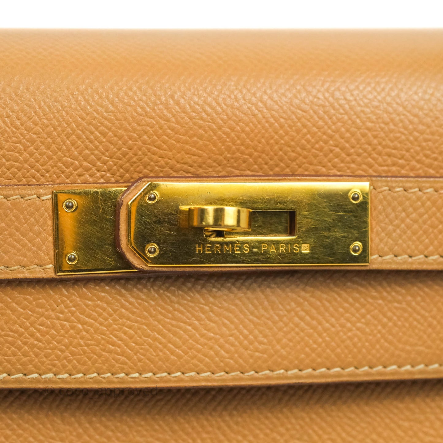 Hermès Vintage Kelly 28 Gold Natural Courchevel Sellier Gold Hardware