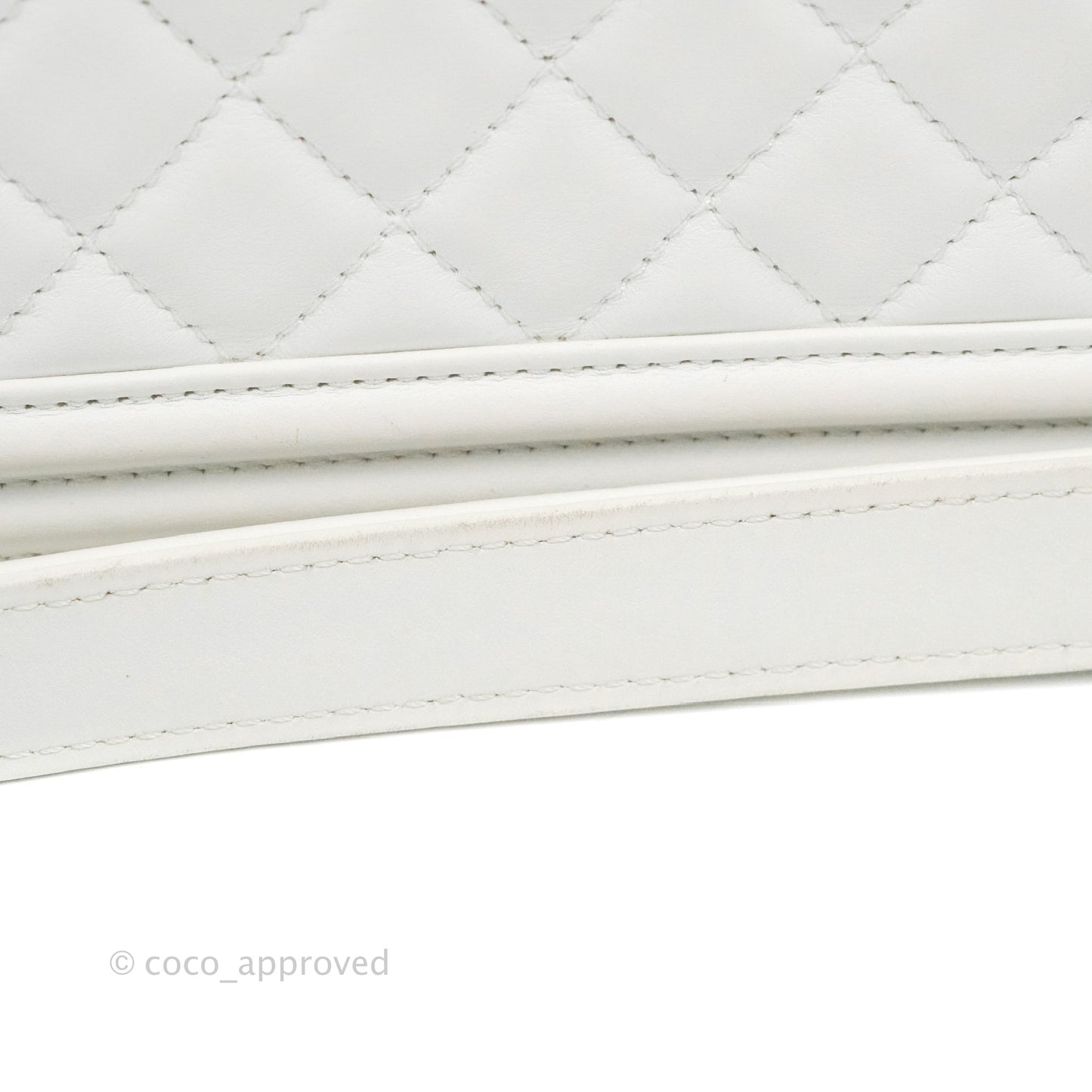 Chanel Quilted Medium Boy White Calfskin Gold Hardware