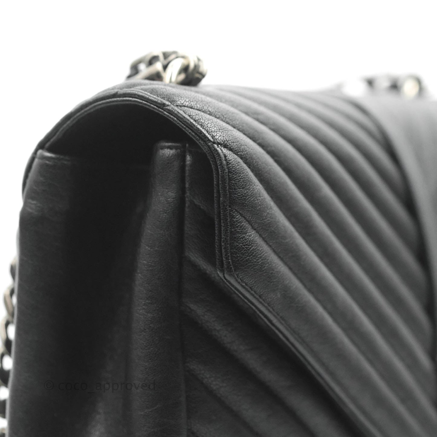 Saint Laurent Chevron Large College Black Chain Bag Ruthenium Hardware
