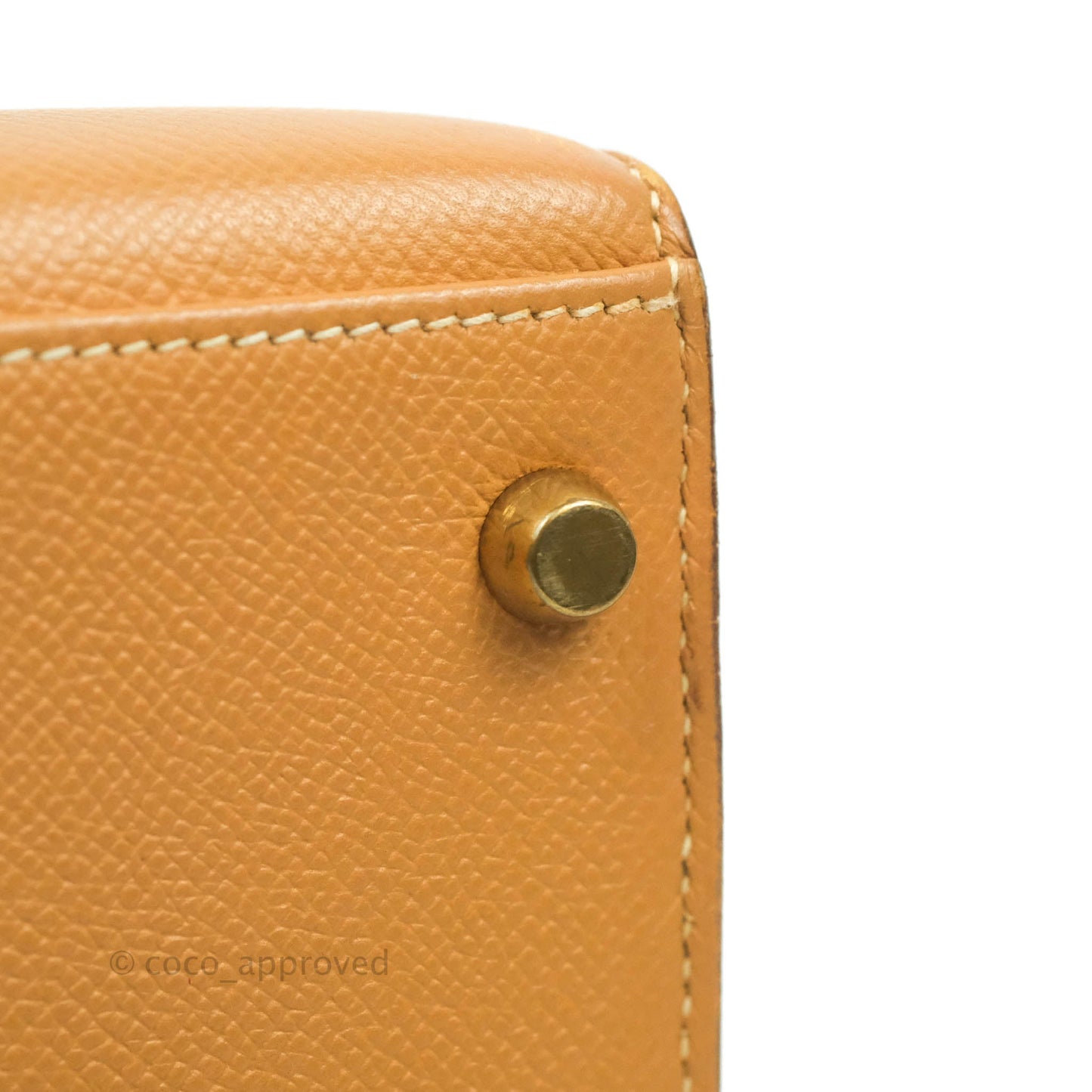 Hermès Vintage Kelly 28 Gold Natural Courchevel Sellier Gold Hardware