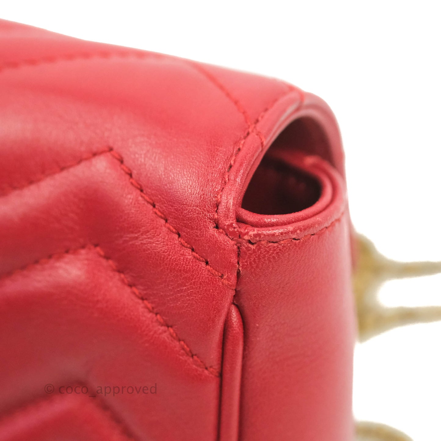 Gucci GG Marmont Matelassé Leather Super Mini Bag Red