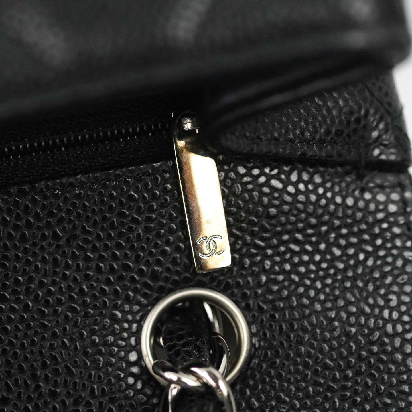 Chanel Single Flap Maxi Caviar Black Silver Hardware