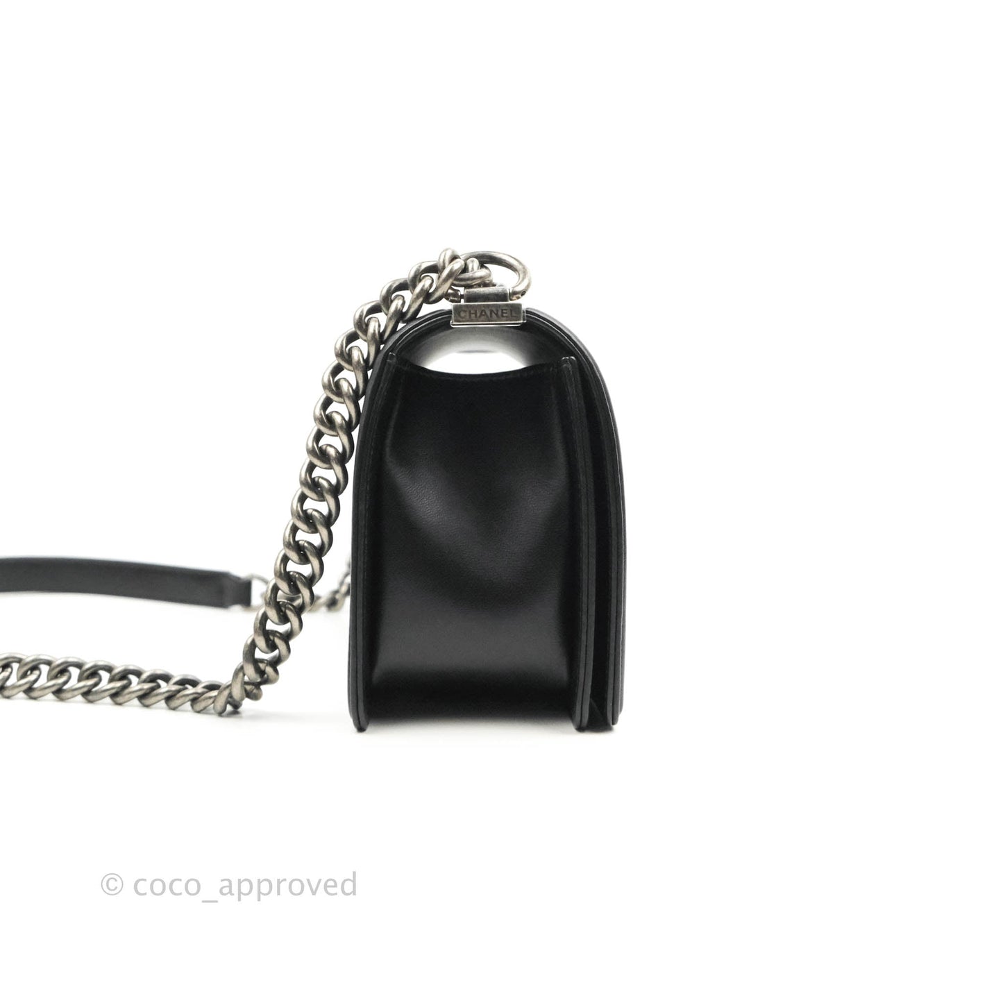 Chanel Quilted Medium Boy Black Lambskin Ruthenium Hardware