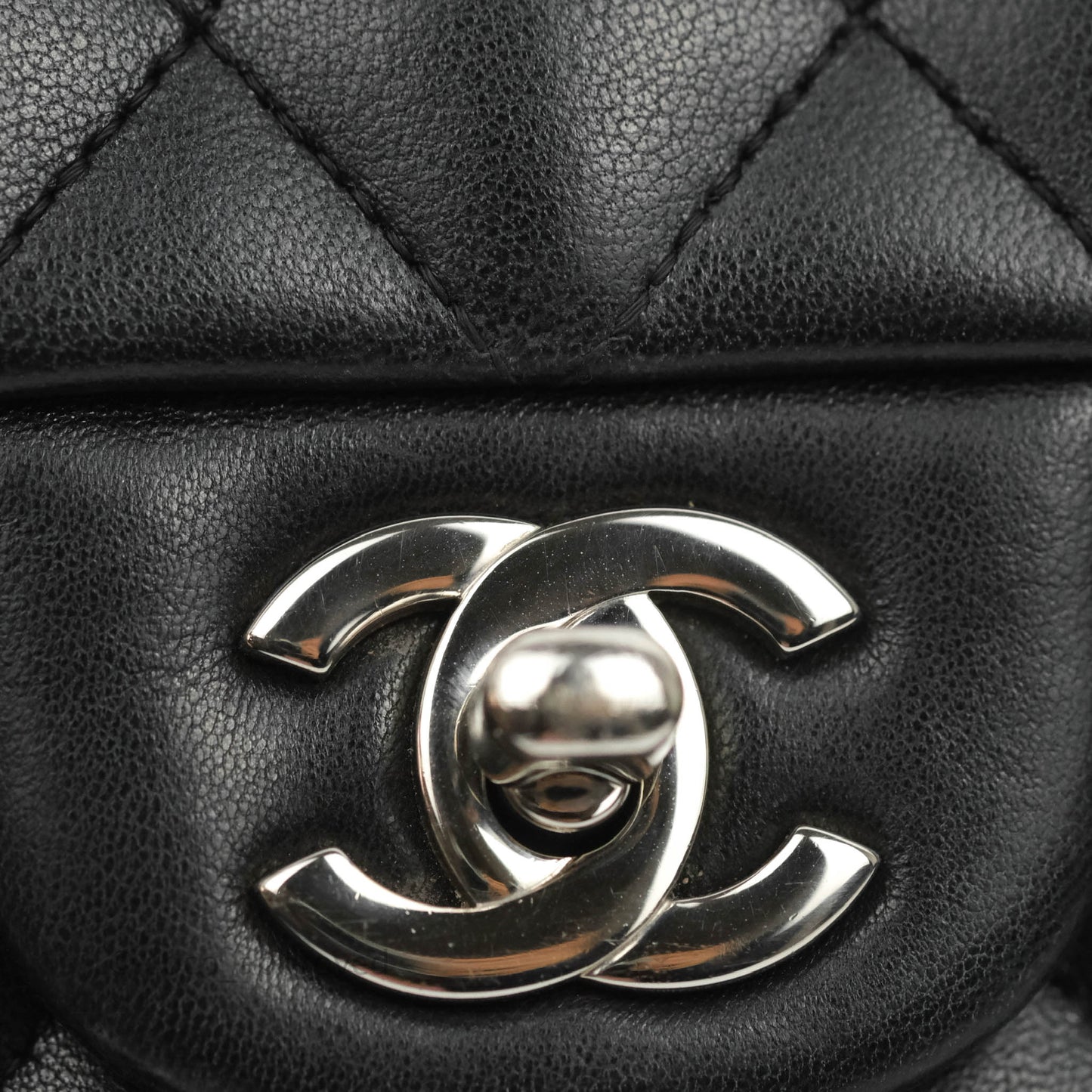 Chanel Quilted Classic M/L Medium Flap Black Lambskin Silver Hardware