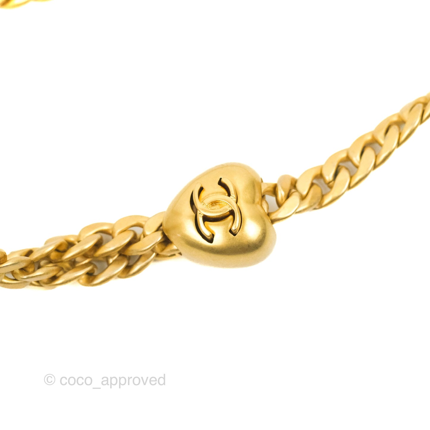 Chanel Quilted Heart Crush Mini Vanity With Chain White Caviar Aged Gold Hardware