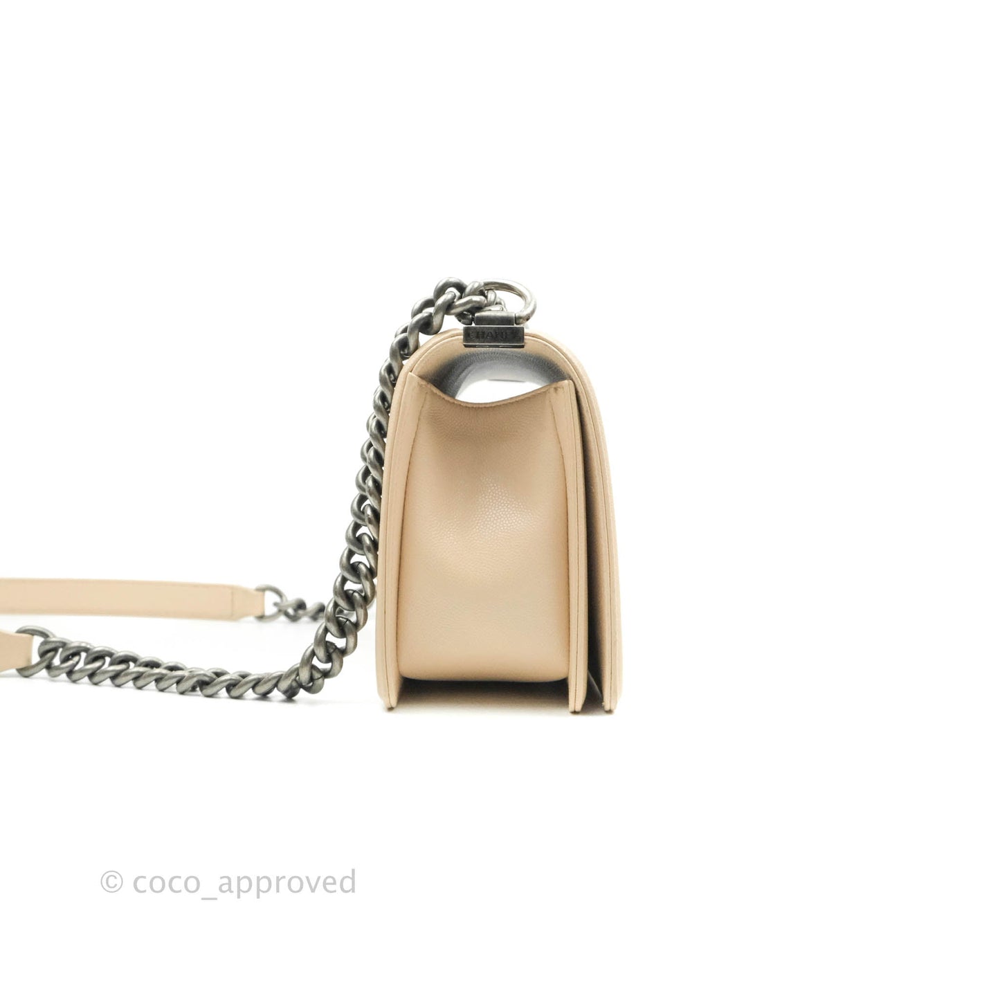 Chanel Chevron Medium Boy Light Pink Beige Caviar Ruthenium Hardware
