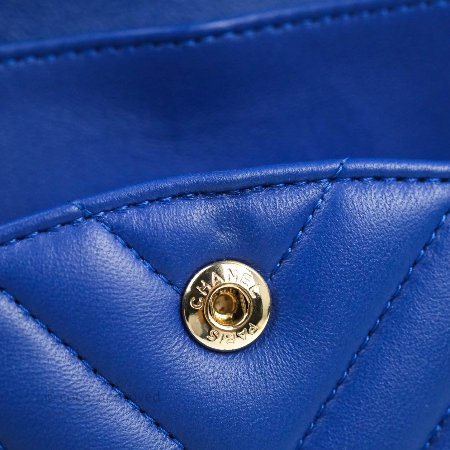 Chanel Classic M/L Medium Chevron Double Flap Blue Lambskin Gold Hardware