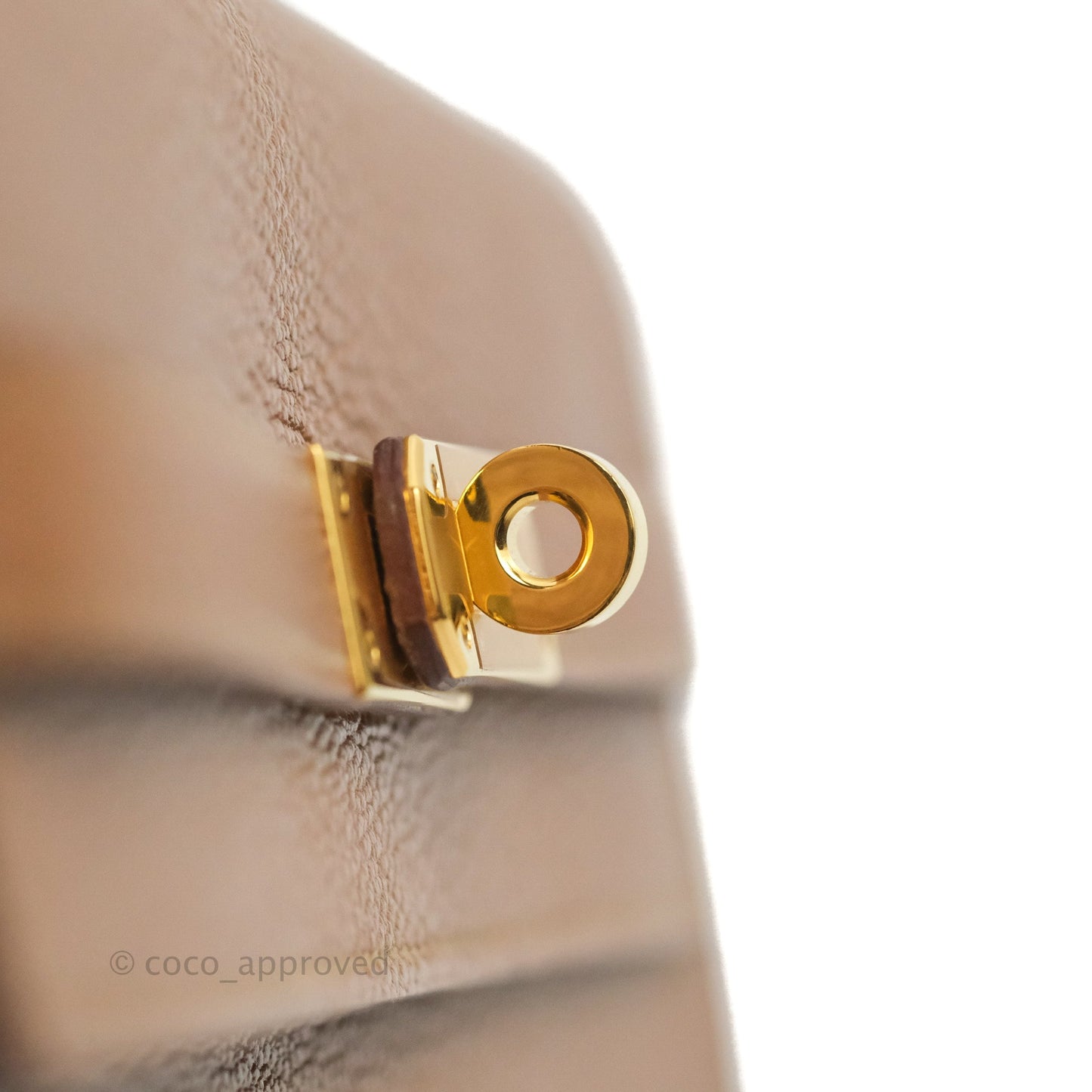 Hermès Kelly To Go Wallet Quebracho Chevre Mysore Gold Hardware
