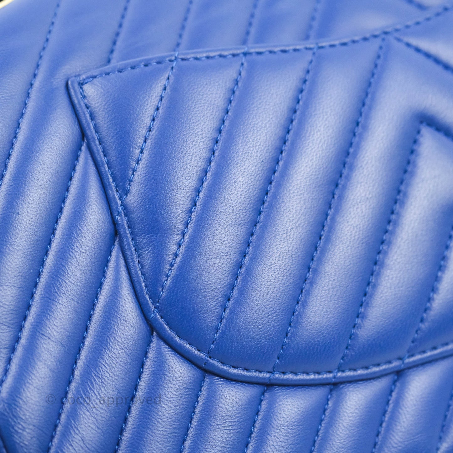 Chanel Classic M/L Medium Chevron Double Flap Blue Lambskin Gold Hardware