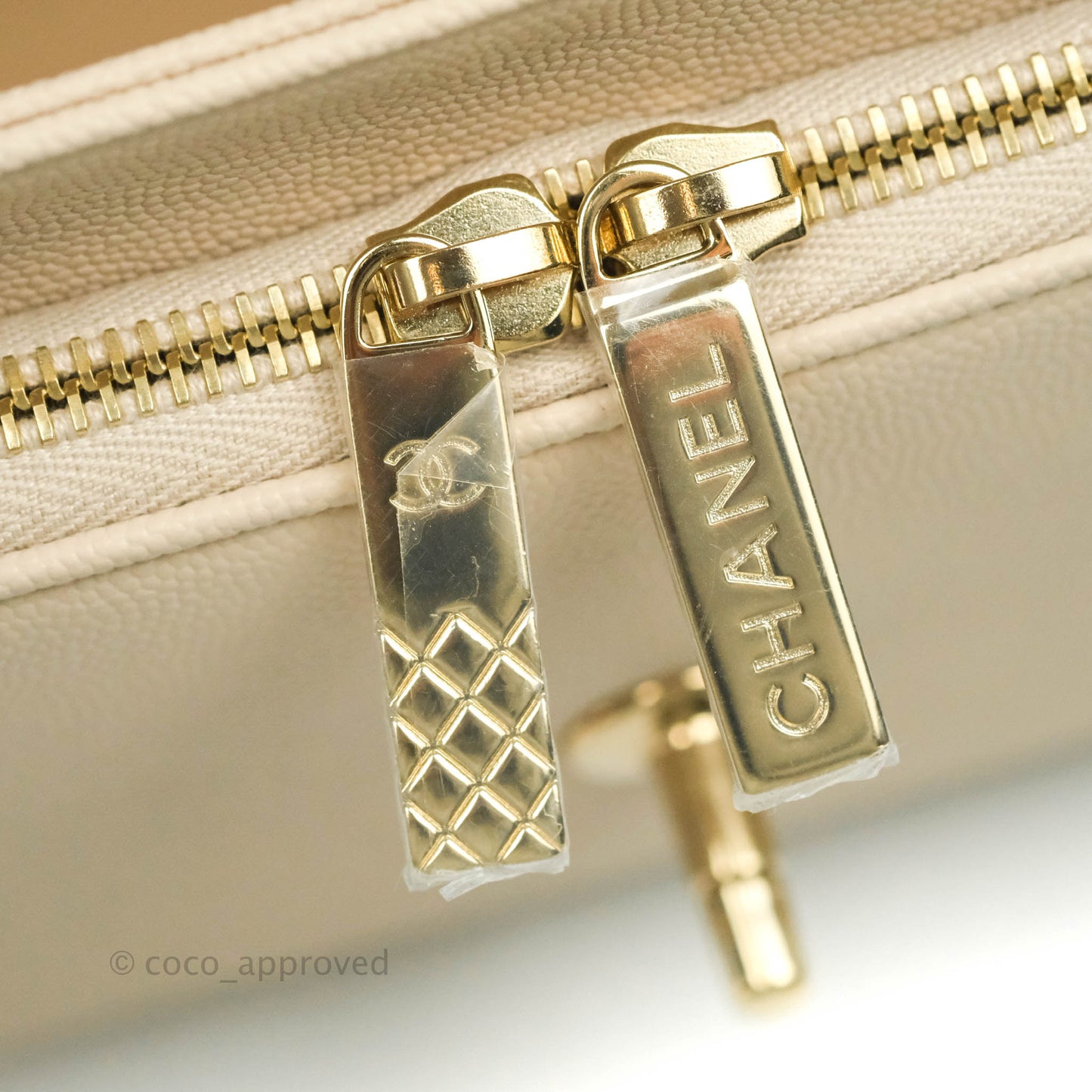 Chanel Quilted Medium Business Affinity Flap Light Beige Caviar Gold Hardware 20B