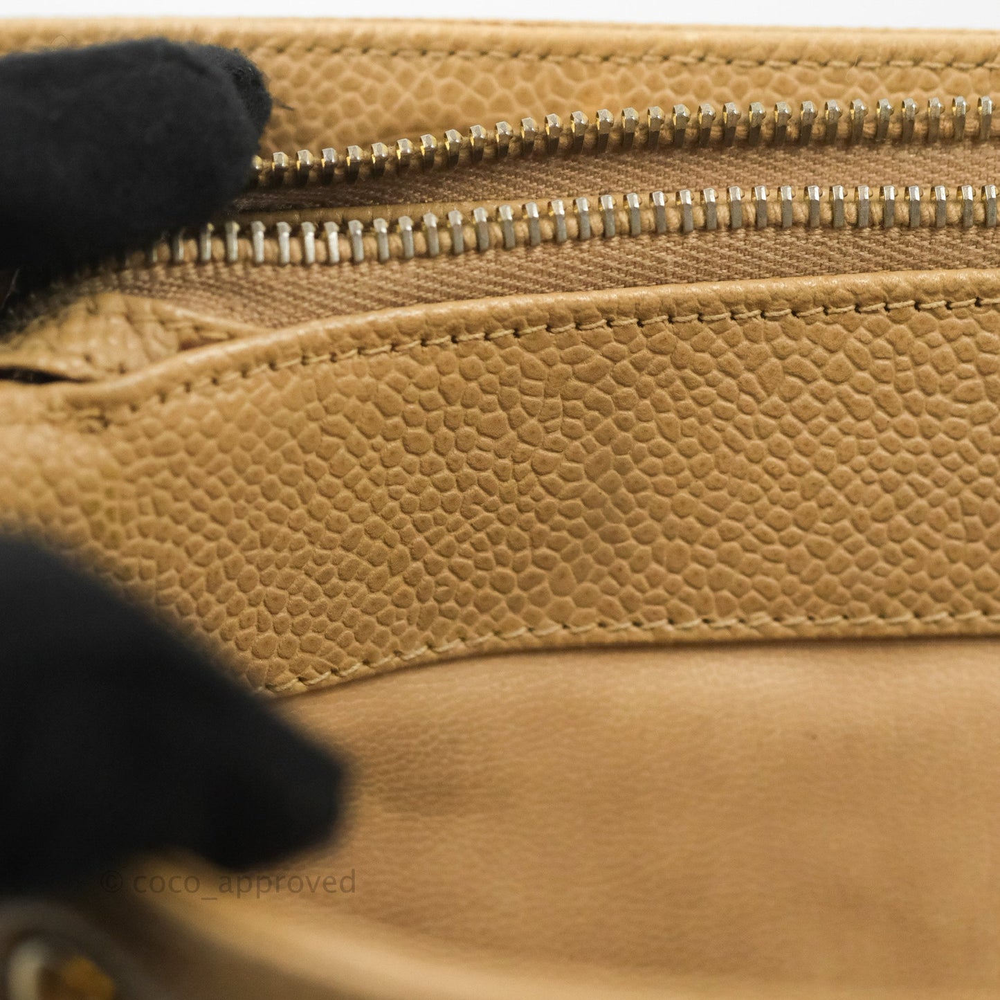 Chanel Vintage Tote Beige Caviar 24K Gold Hardware