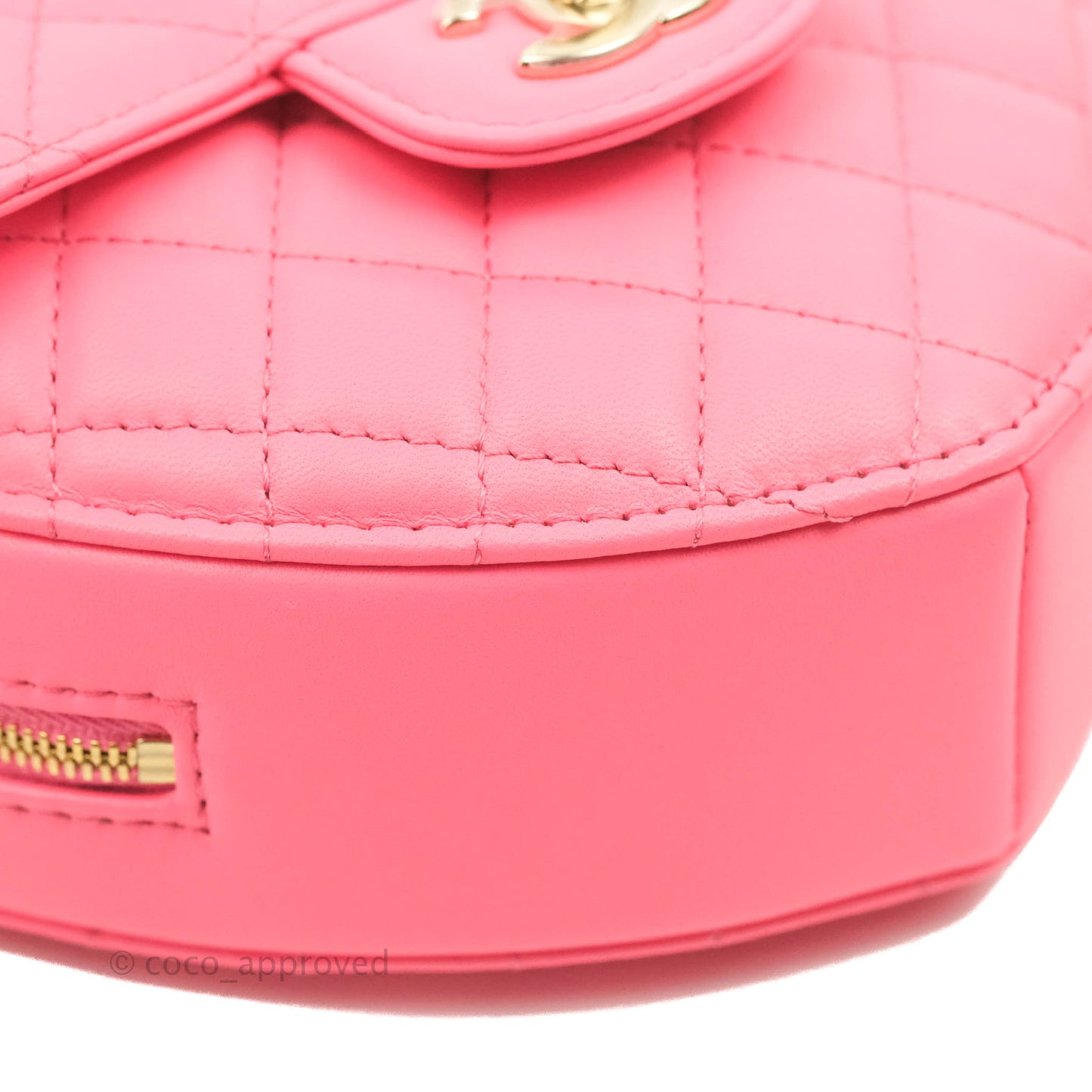 Chanel Large Heart Bag Pink Lambskin Gold Hardware 22S
