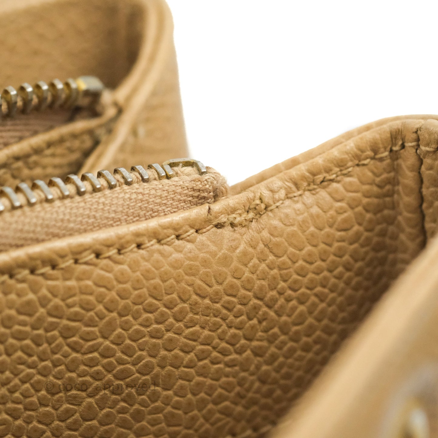 Chanel Vintage Tote Beige Caviar 24K Gold Hardware