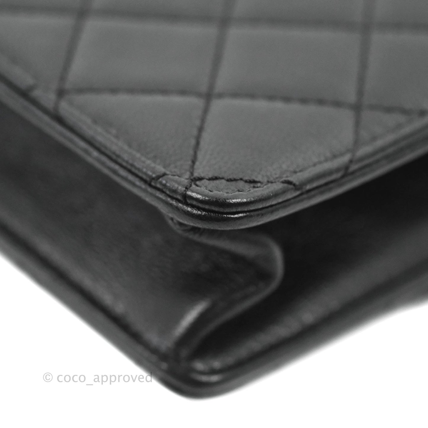 Chanel Quilted Chic Pearls Flap Black Goatskin Aged Gold Hardware