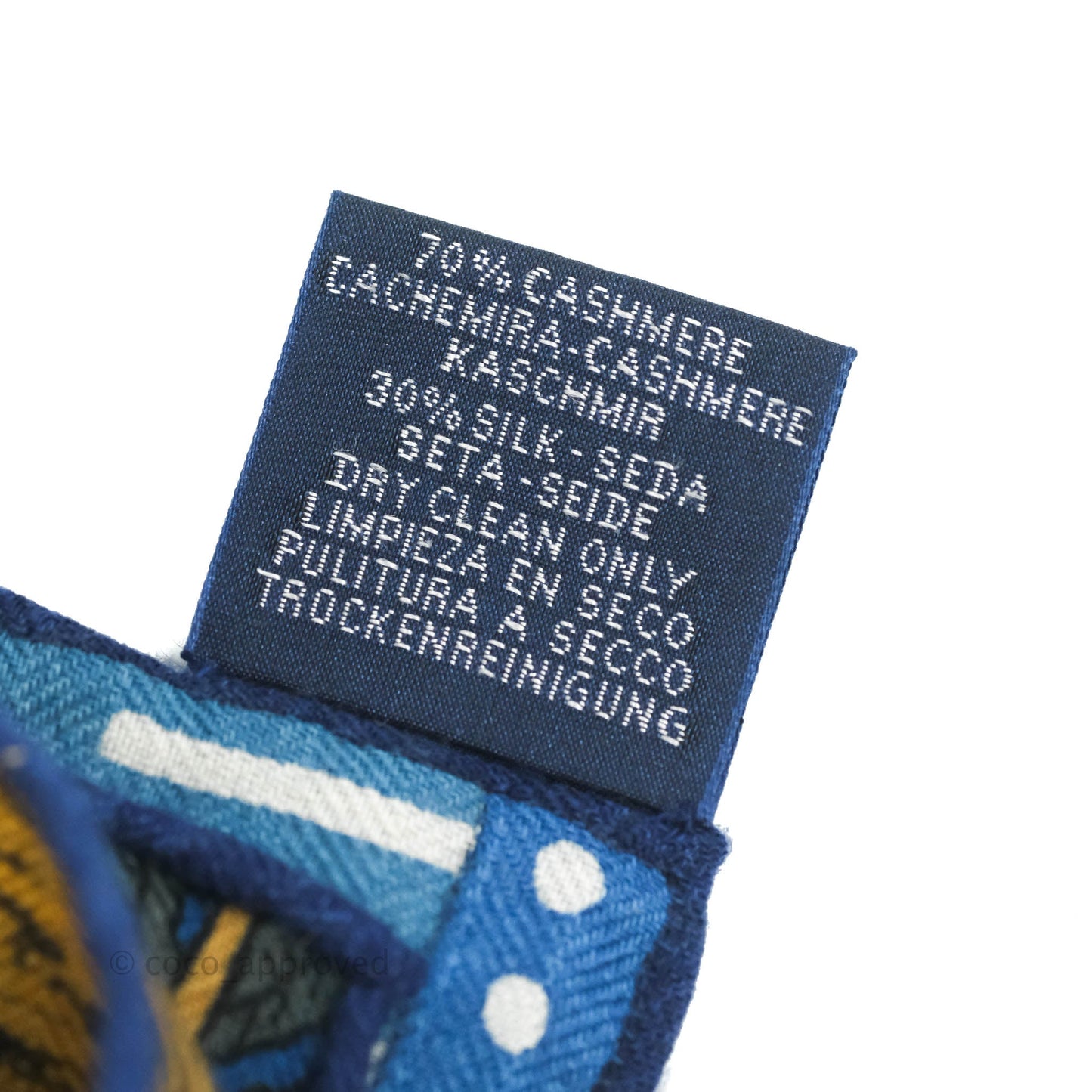 Hermes Acte III, Scene I, La Clairiere shawl 140 Scarf Bleu Nuit/Jaune/Vert