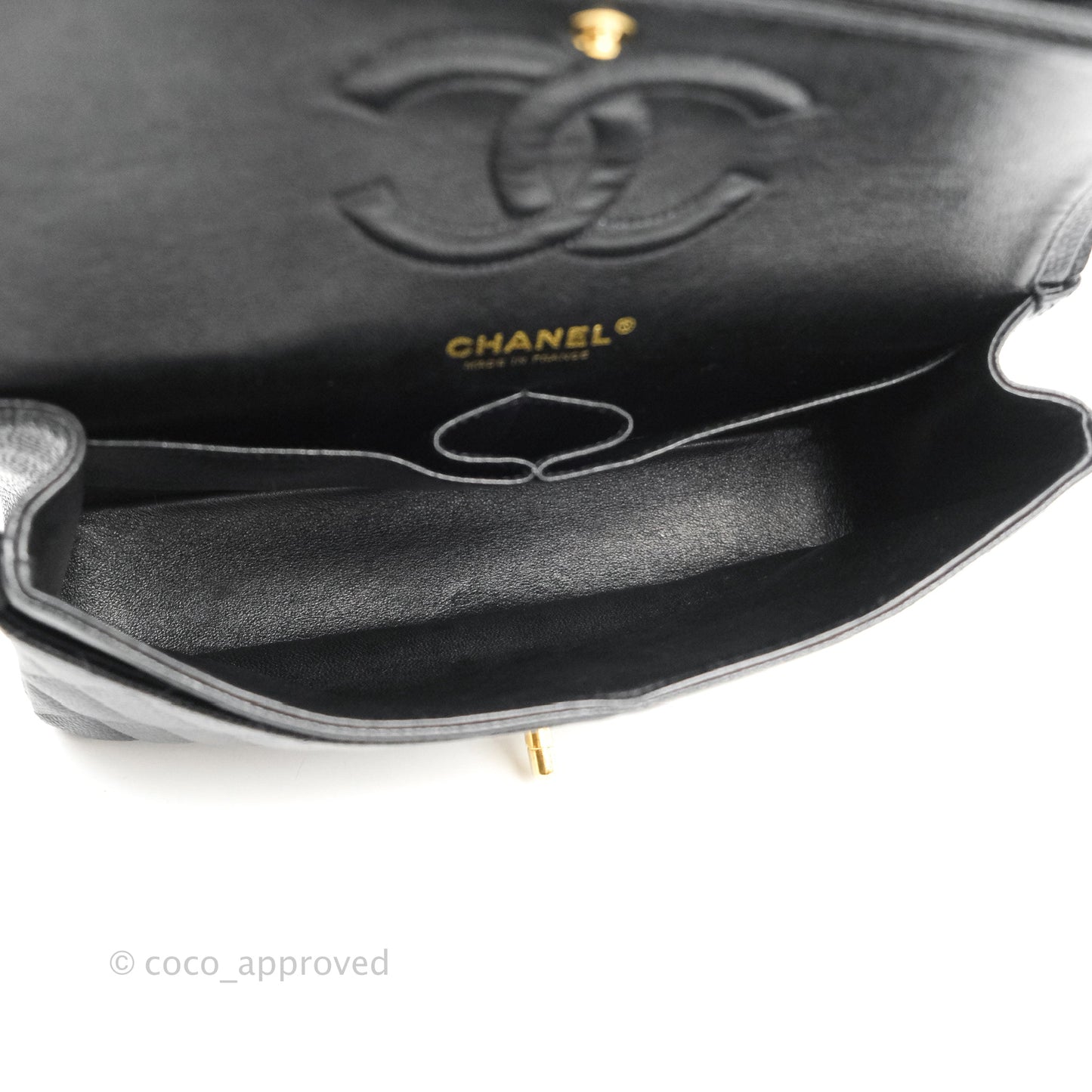 Chanel Classic M/L Medium Flap Quilted Black Caviar 24K Gold Hardware