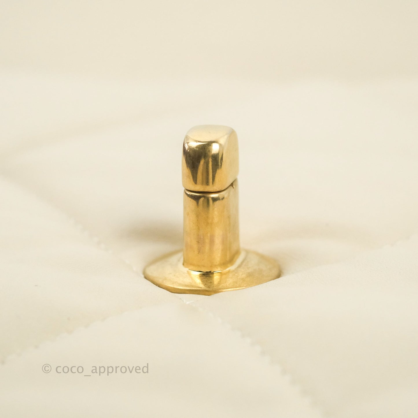Chanel 19 Medium Ivory Mixed Hardware