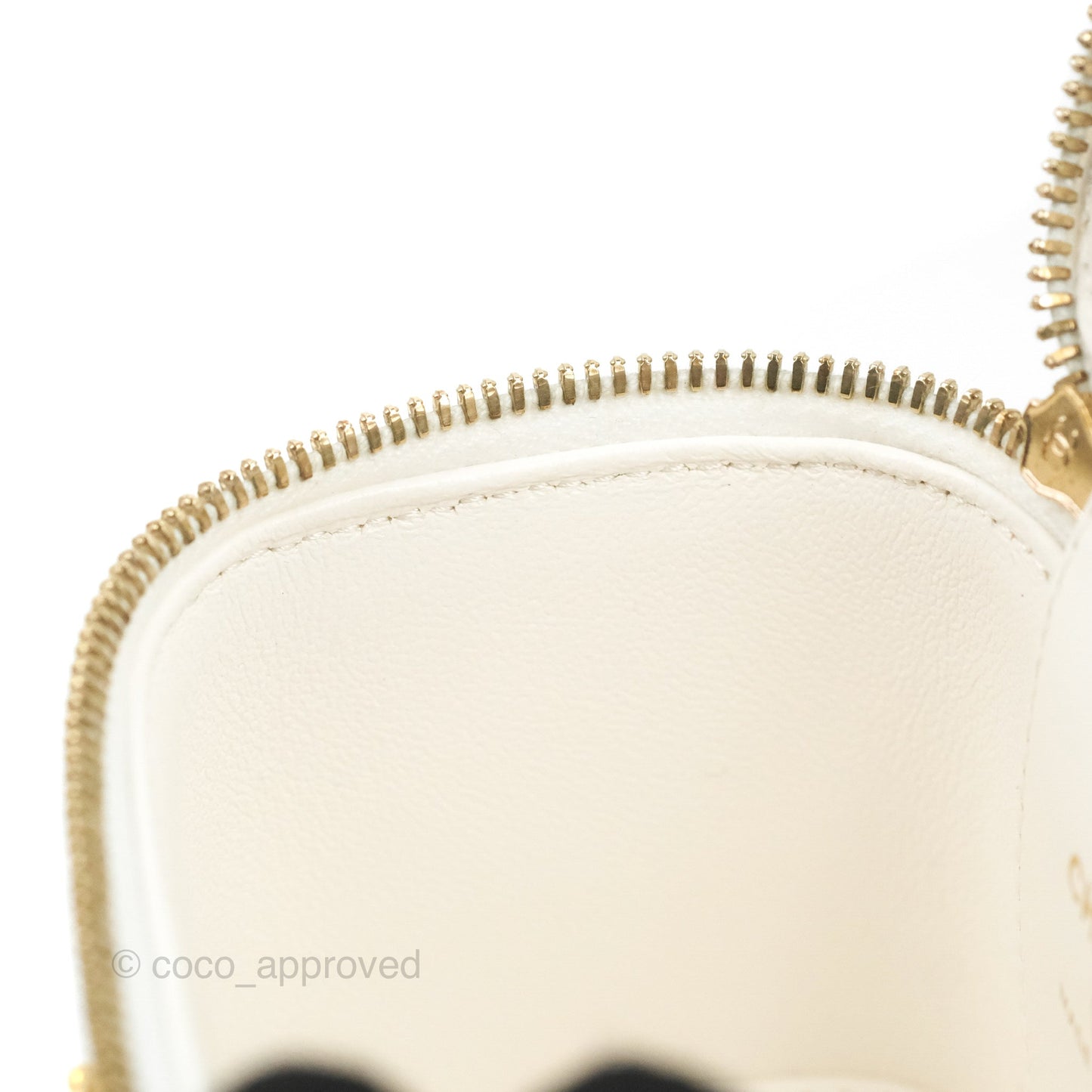 Chanel Quilted Heart Crush Mini Vanity With Chain White Caviar Aged Gold Hardware