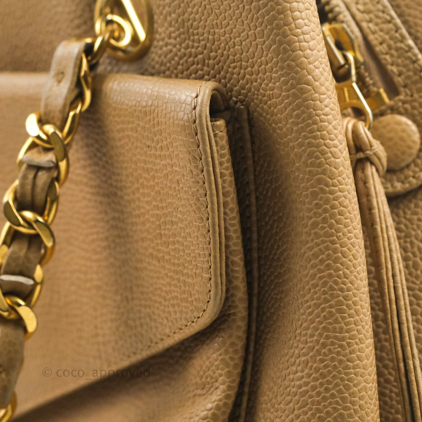 Chanel Vintage Tote Beige Caviar 24K Gold Hardware