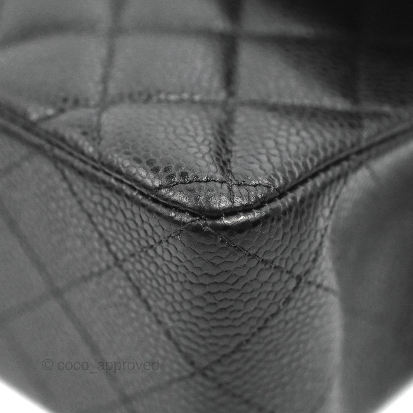 Chanel S/M Small Classic Quilted Flap Black Caviar Gold Hardware